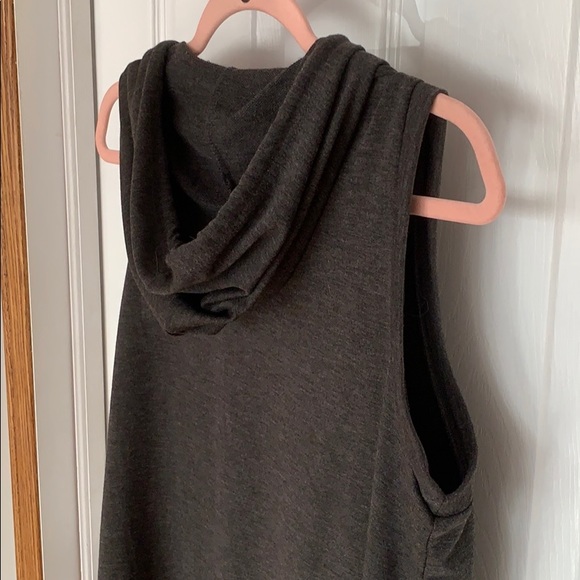 Hoodwinked Casual Dress Silver Icing - Picture 3 of 3